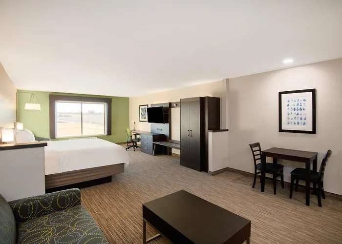 Express & By Ihg Yuma