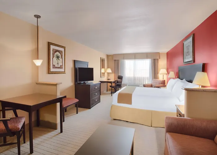 Express & By Ihg