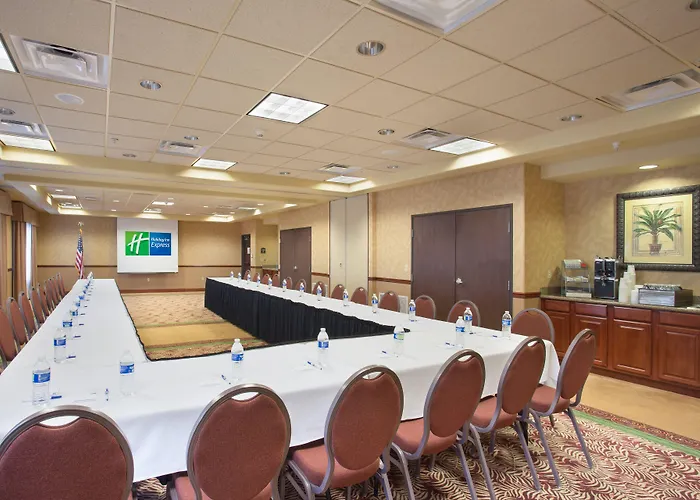 Express & By Ihg 3* Yuma