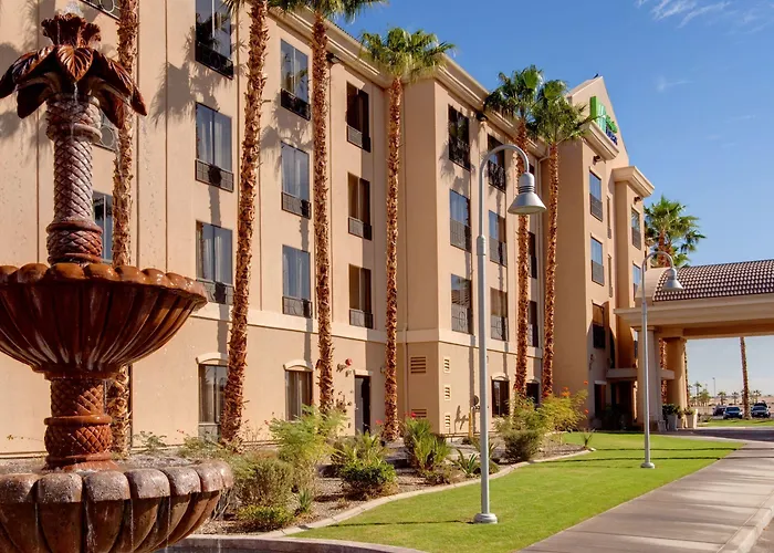 Hotel Express & By Ihg Yuma